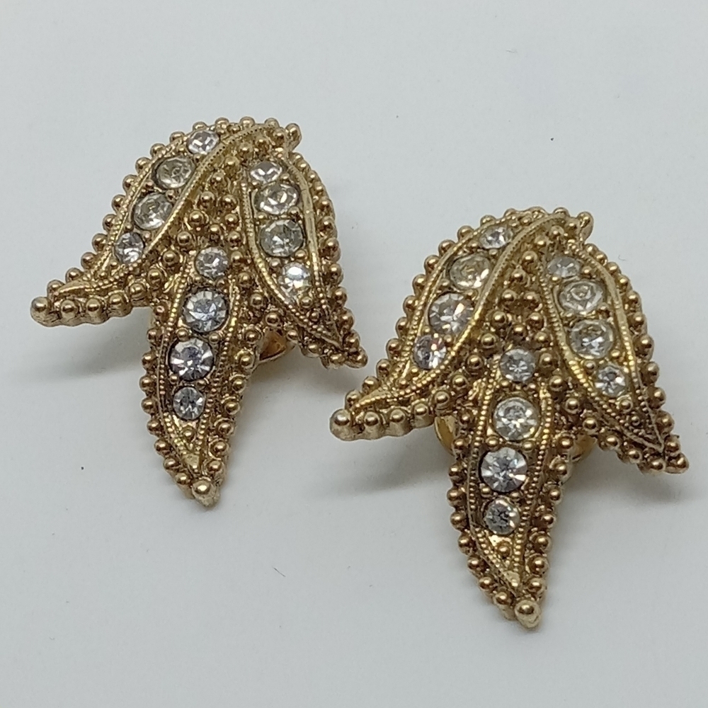 * 1928 Brand clear rhinestones gold tone leaf clip on earrings